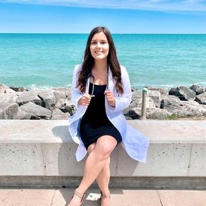 Meet your Posher, Madison